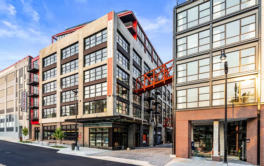1625 Eckington at Quincy Lane image