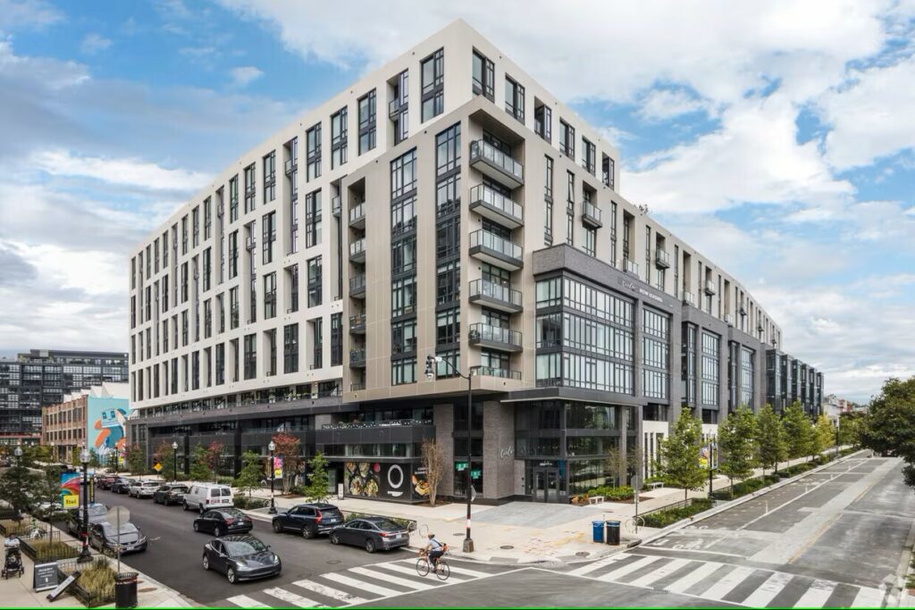 Cielo Modern Apartments, NoMa image